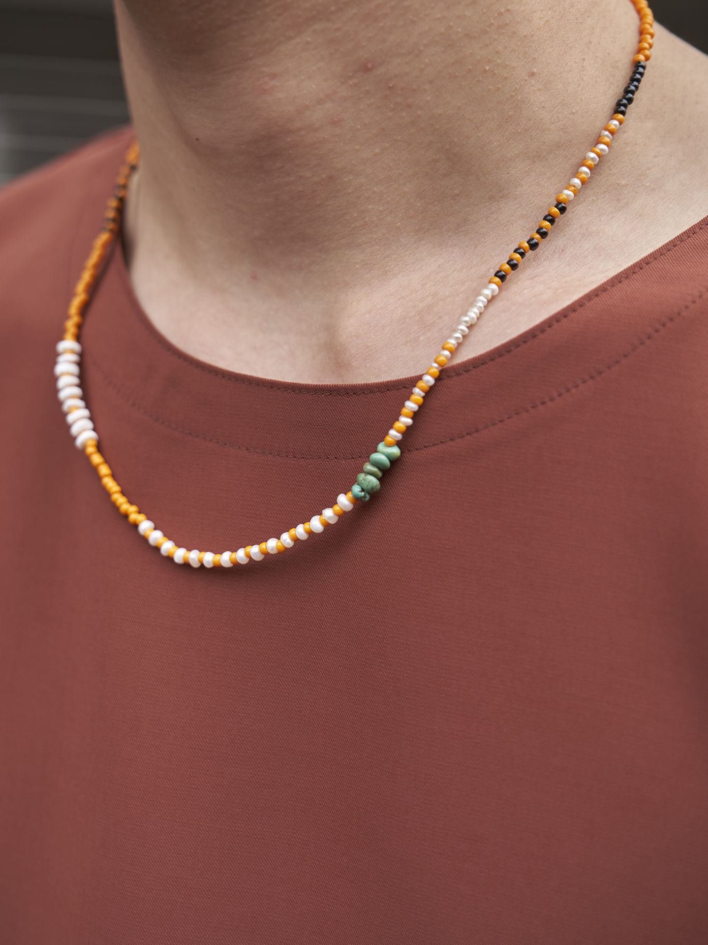 《予約品》 SHELL BEADS MIX NECKLACE / ネックレス / オレンジ 【Iroquois.SENTI】
