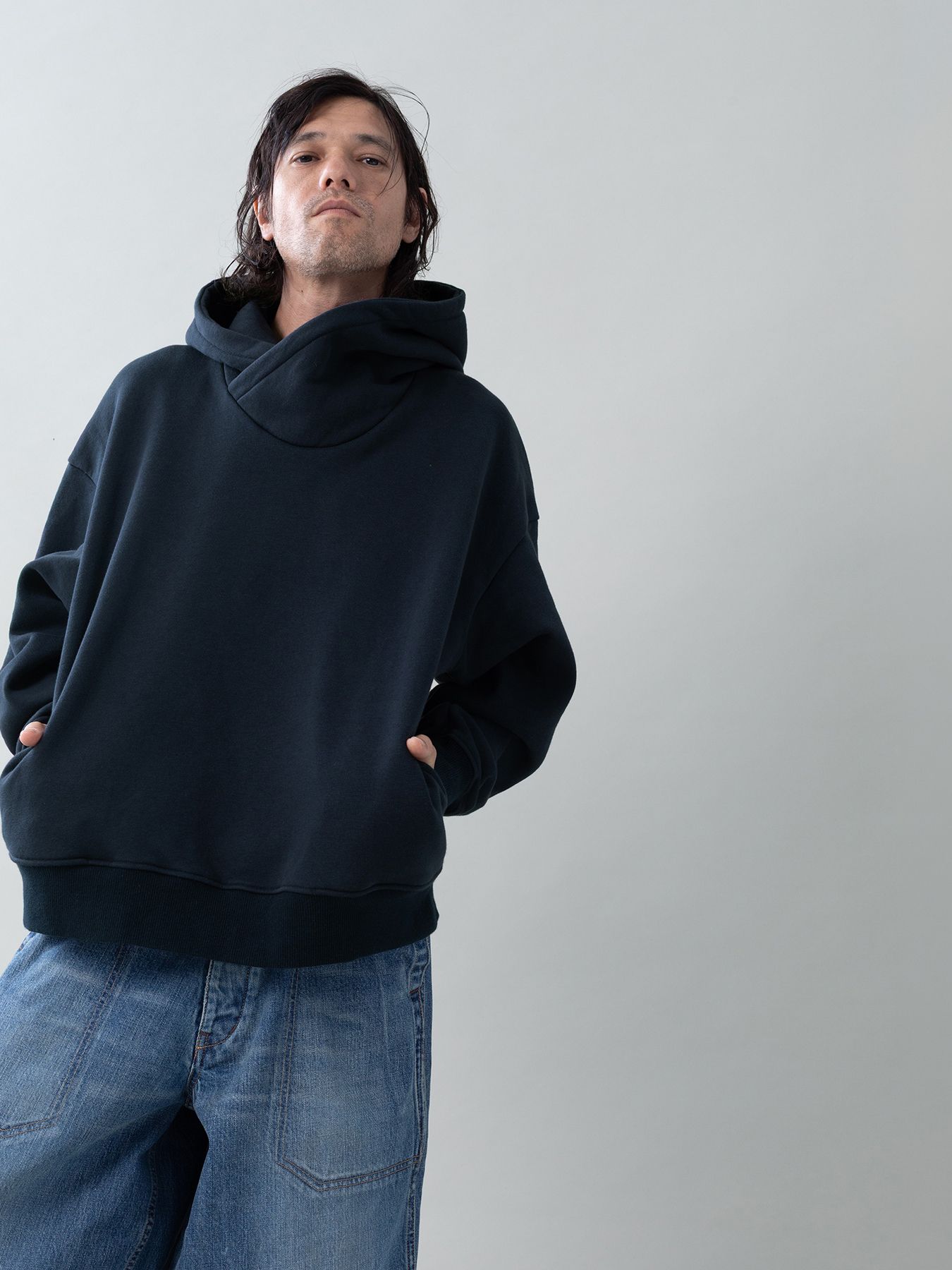 【予約品 5月27日(水) 締切】COWL-WOOLSWEATPARKA / スウェットパーカー / ネイビー