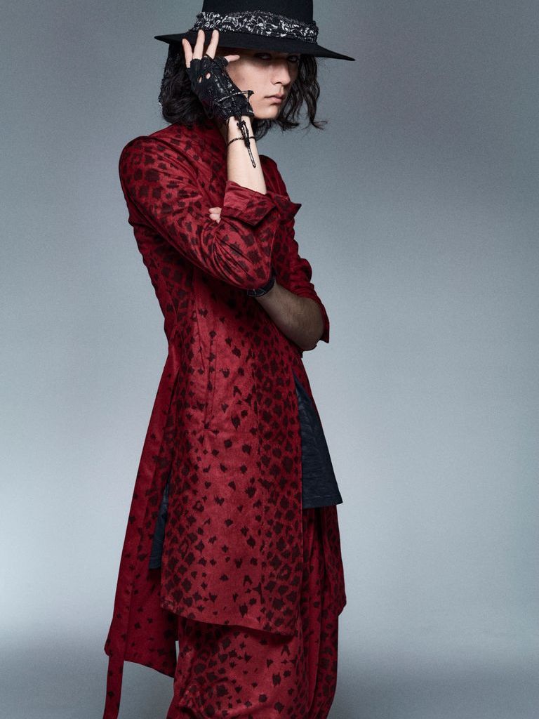 コラボ Collarless Flare Jacket / RedLeopard【BLACK HONEY CHILI COOKIE × kiryuyrik】