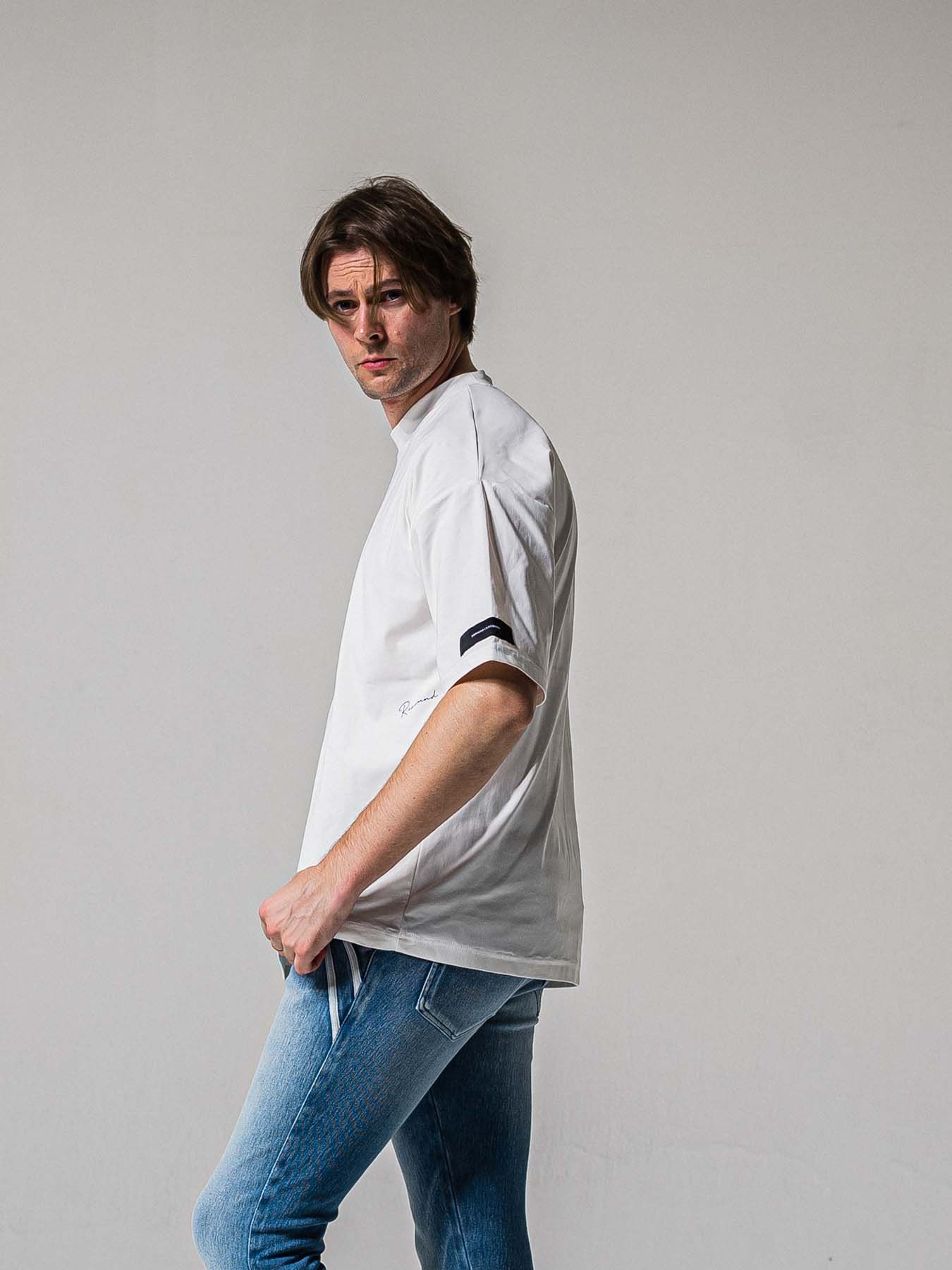 【予約品 11月16日(日) 締切】SIDE RC OVER T / サイドロゴプリント オーバーサイズ ナイロンTシャツ / ホワイト