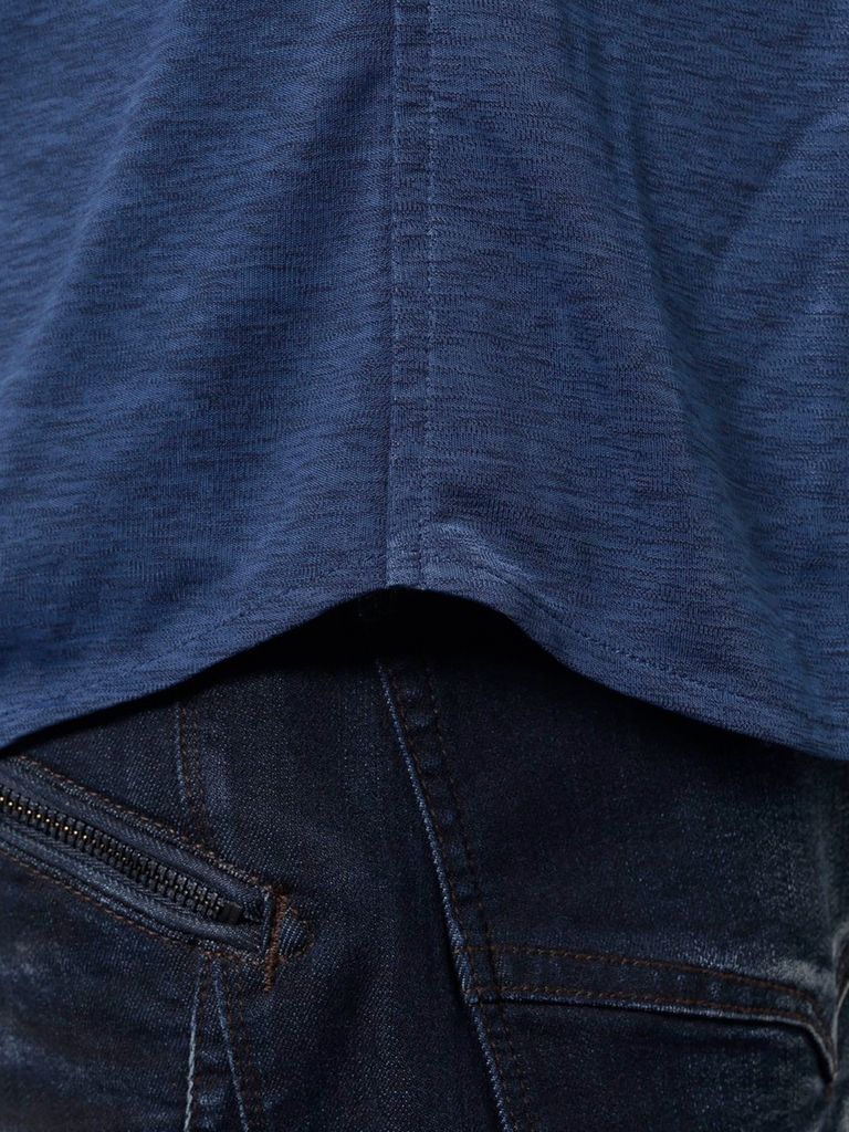 参考画像：ネイビー