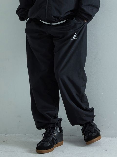 DAYGLYDE TRACKPANTS / ナイロンパンツ / ブラック