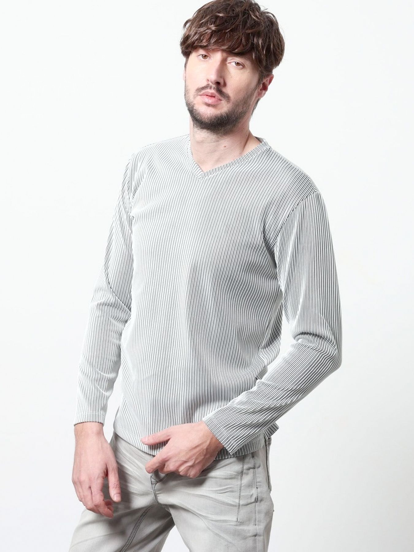 タックボーダーVネックプルオーバー / ホワイト 【HIDEAWAYS NICOLE】