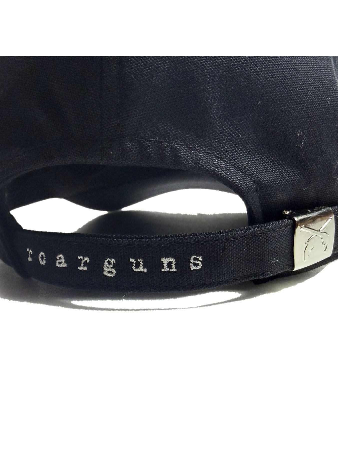 【予約品 3月9日(月) 18:00 締切】MOSAIC CROSSGUN CAP / クリスタル モザイク クロスガン ベースボールキャップ / ブラック