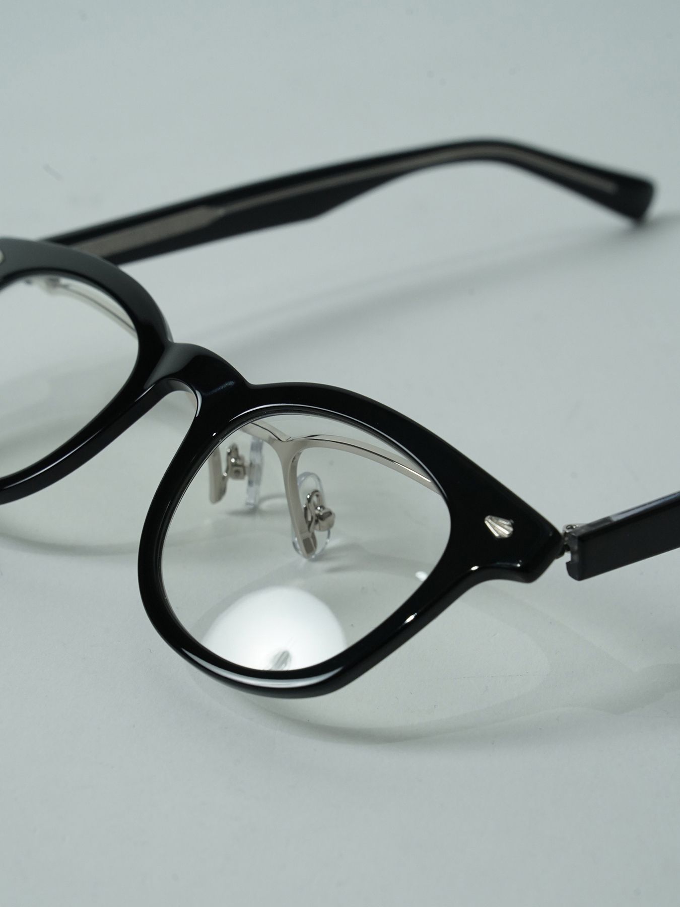【予約品 5月6日(水) 締切】VITO Photochromic / 偏光レンズ サングラス / ブラック