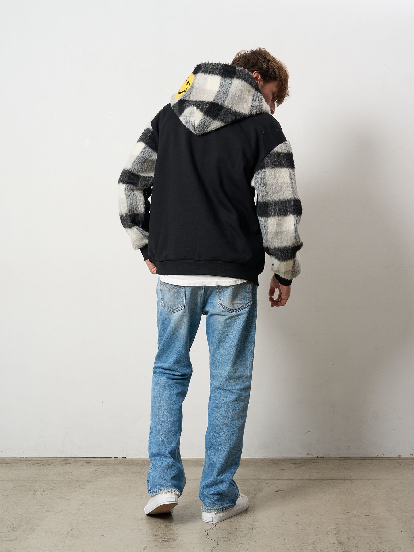 【予約品 5月8日(木) AM10時 締切】 ヘビーウエイト裏毛パイル-シャギーチェックサガラパッチワーク ビックジップワイドパーカー / ブラック