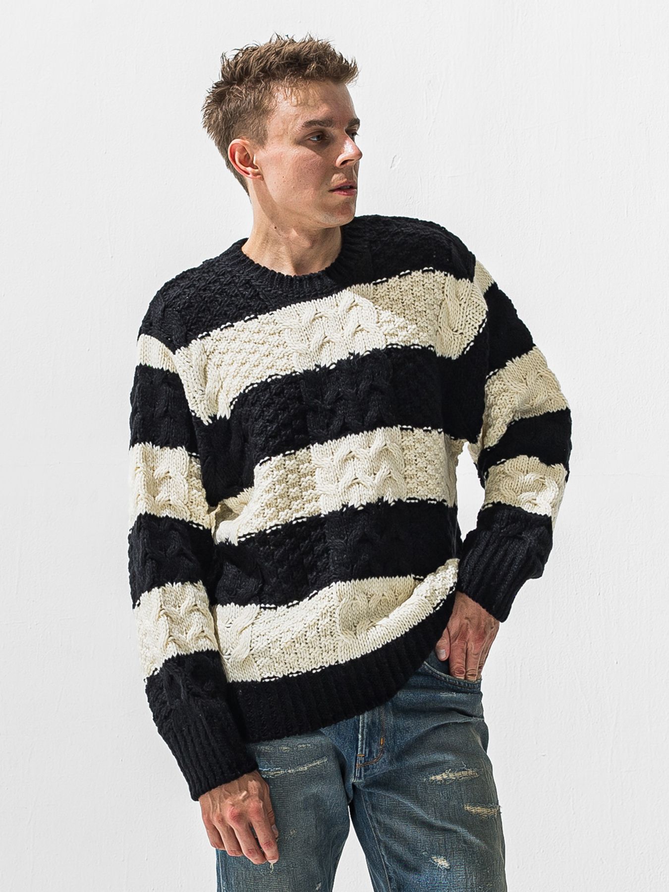 【予約品 9月6日(日) 締切】CABLE LAW SWEATER / ケーブル編みローゲージセーター / ブラック×ホワイト