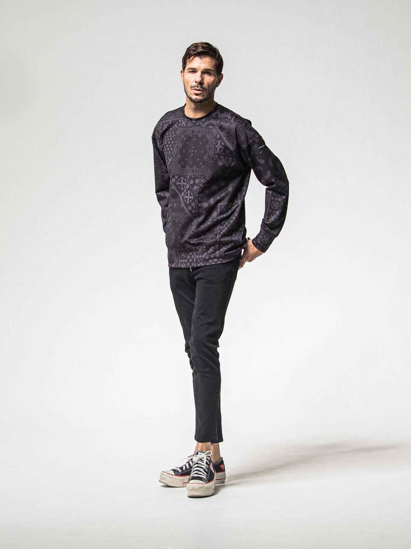 【予約品 8月31日(日) 締切】PAISLEY BACK FLEECE DROP TRAINER / ペイズリー バックフリース ドロップショルダートレーナー / ブラック