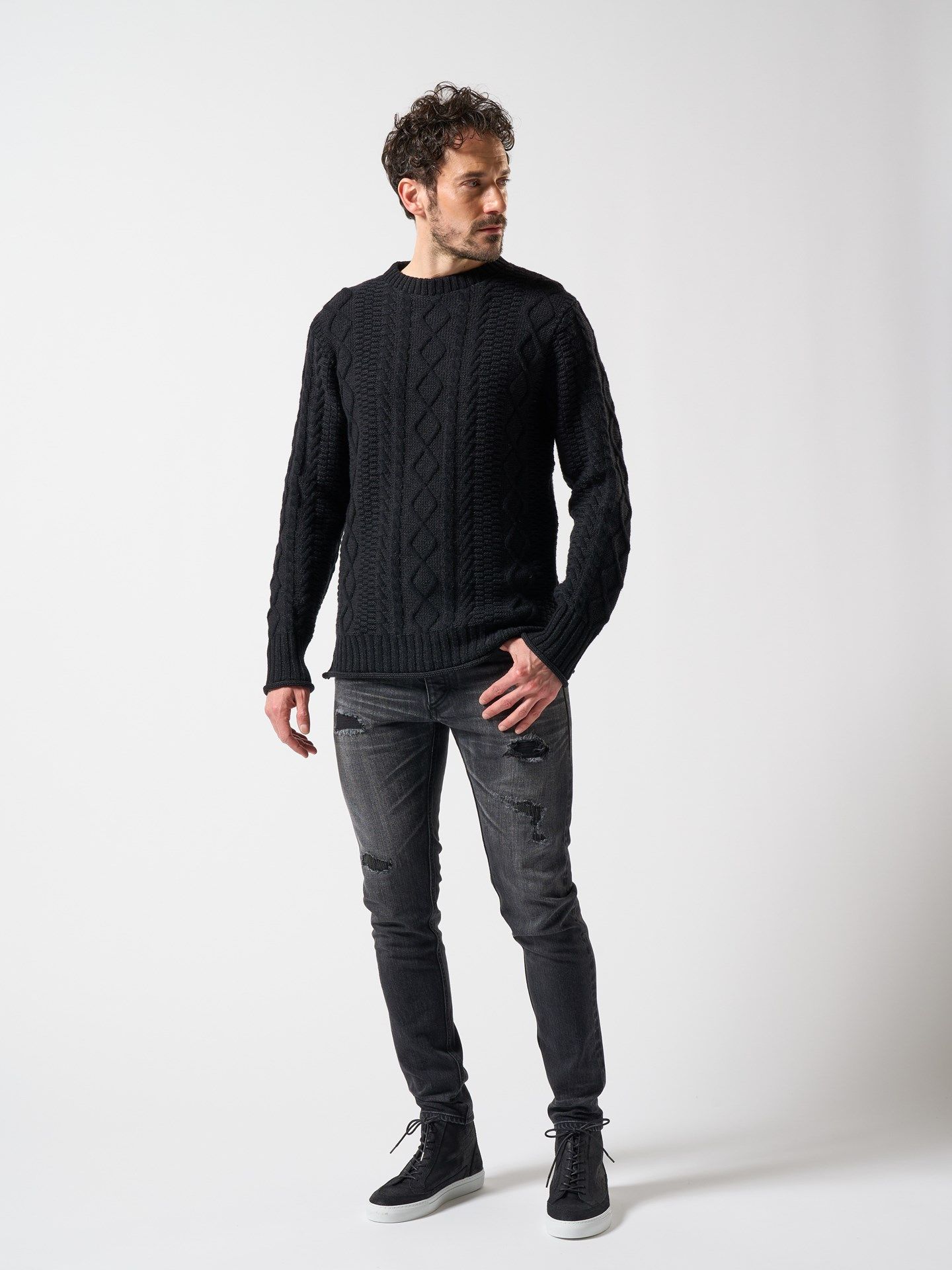 plating cable knit turtle / プルオーバー / ブラック