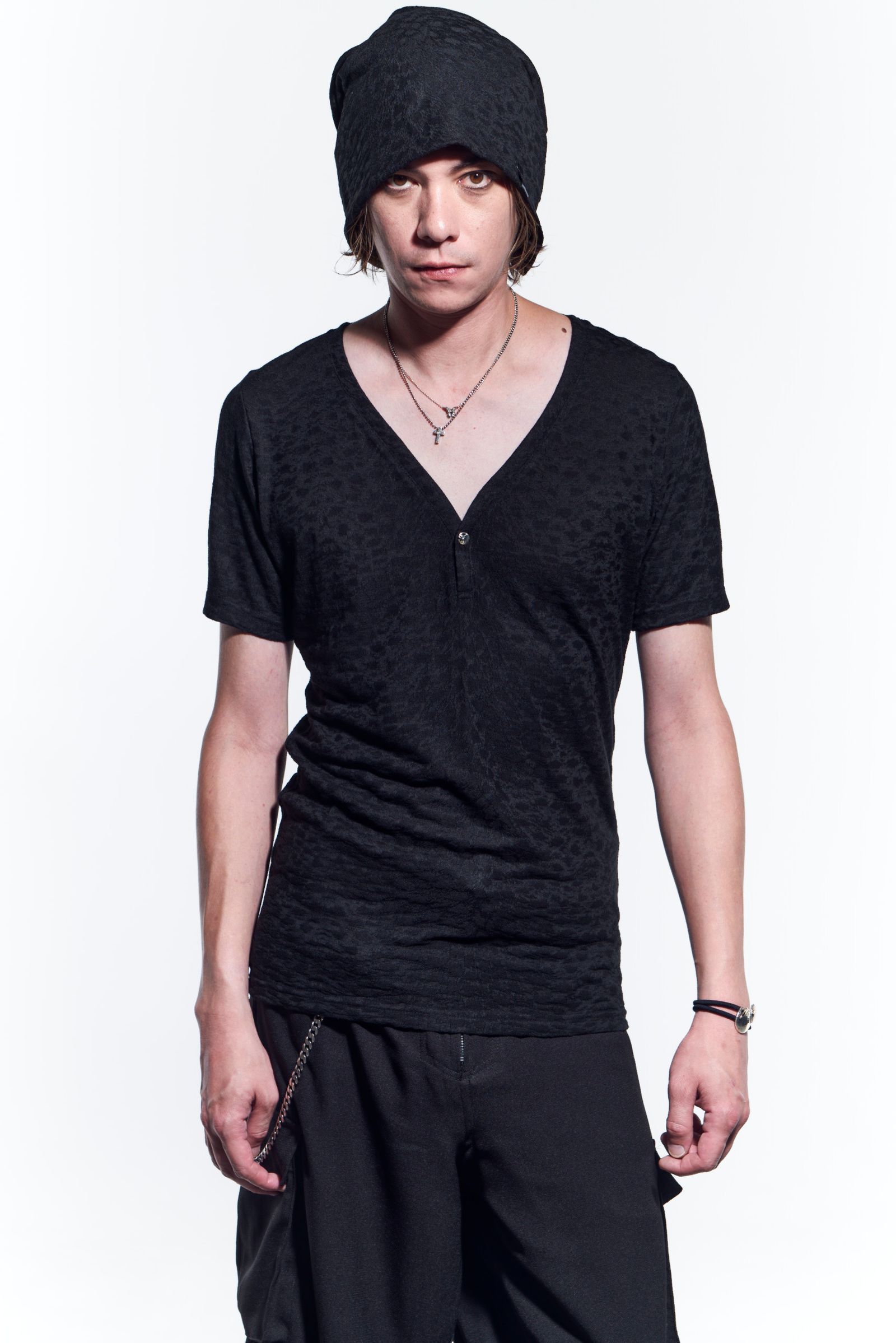 kiryuyrik - 《予約品》 Henry V-Neck T-Shirts Tシャツ LeopardJQD / Black 【kiryuyrik】  4月入荷予定 | BRYAN