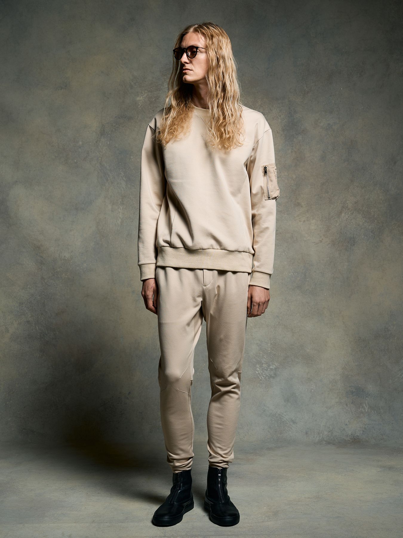【予約品 9月23日(火) 締切】utility pocket sweatshirt / ユーティリティー ポケット スウェットシャツ / ライトベージュ