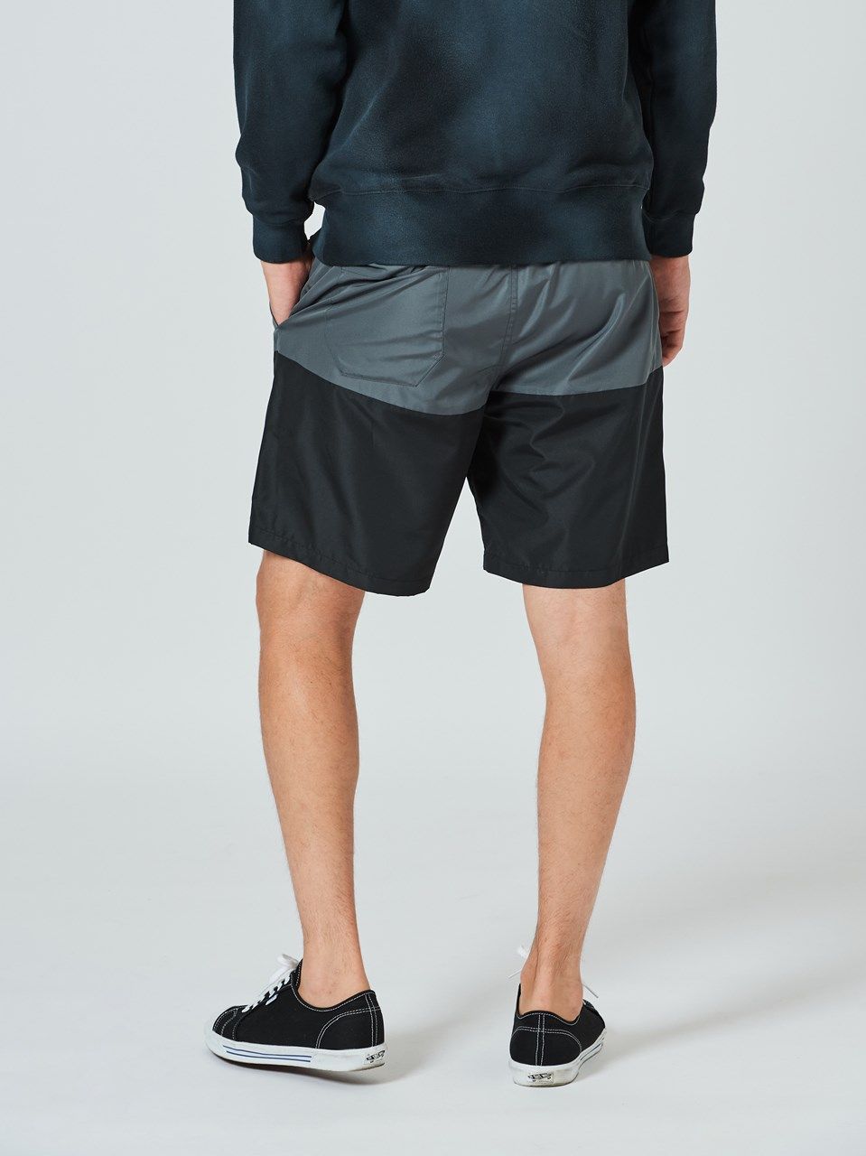(予約品2023年10月19日18時締め) Light Shell Shorts / ショートパンツ / ブラック