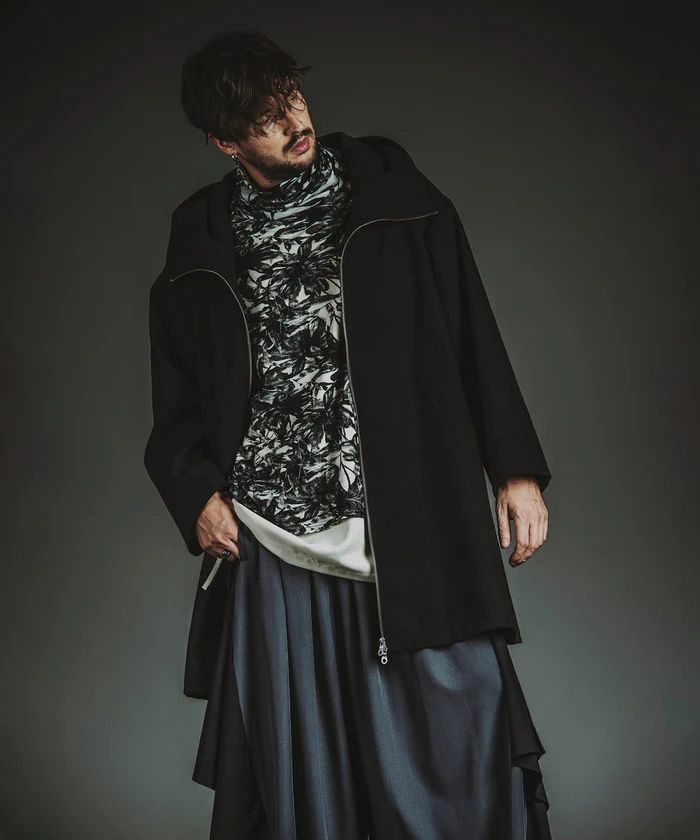 ボリュームネックギャザードレープPO BLACK【NO ID.】