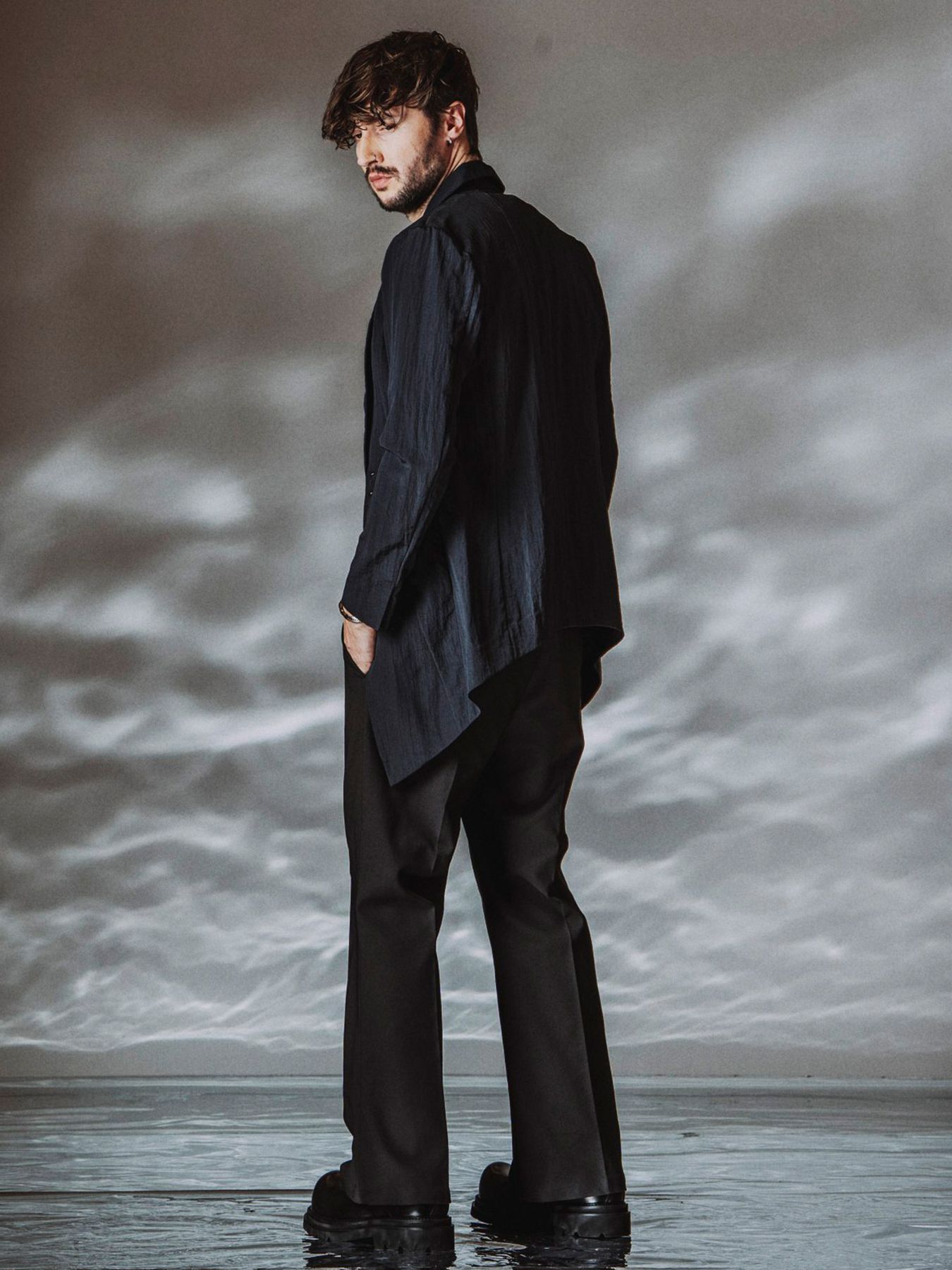 マルチシーム4B-ロングJKT / ブラック【NO ID.】