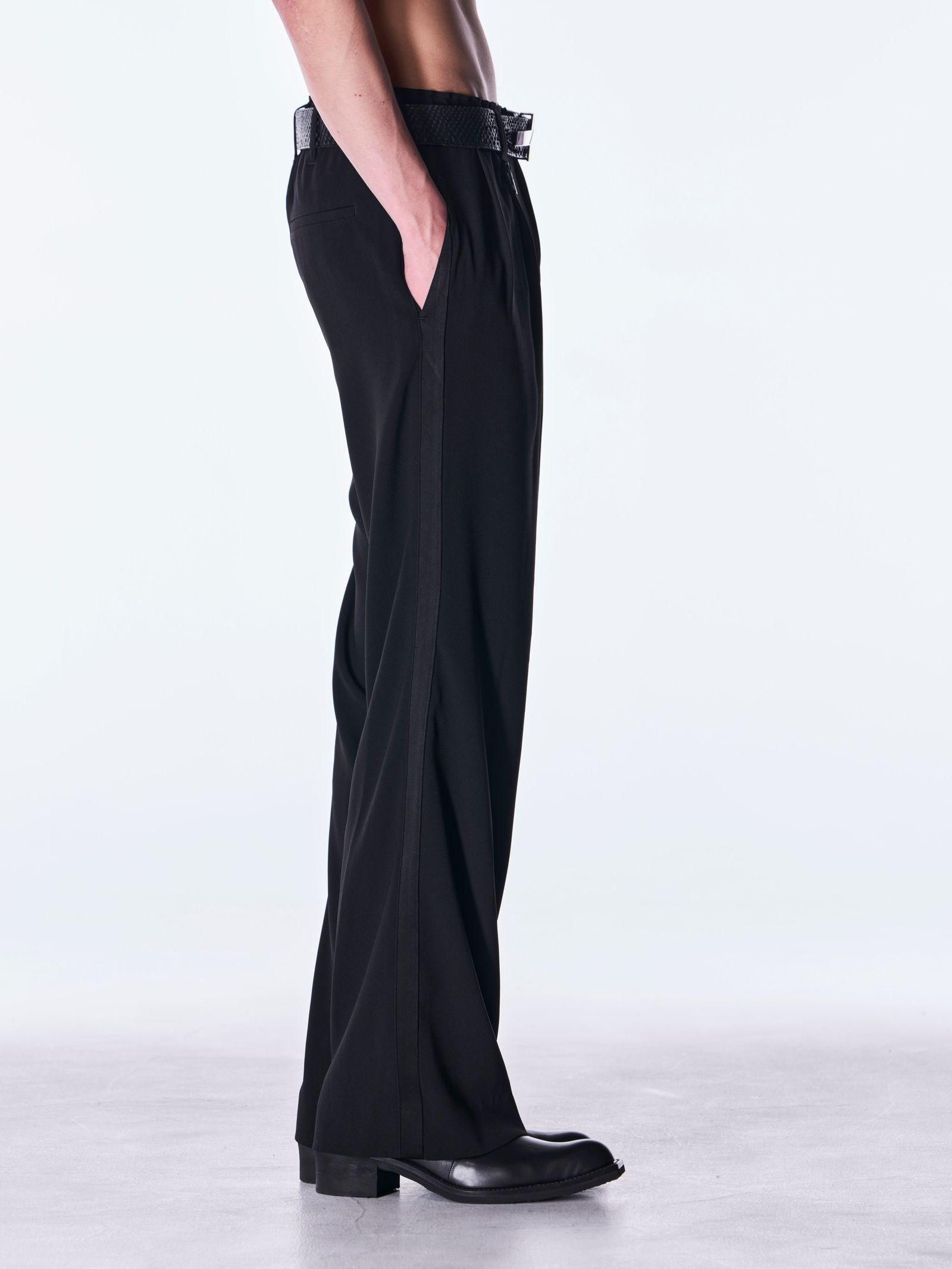 【予約品 6月29日(月) 締切】Back Satin Wide Slacks / ワイドスラックス / ブラック