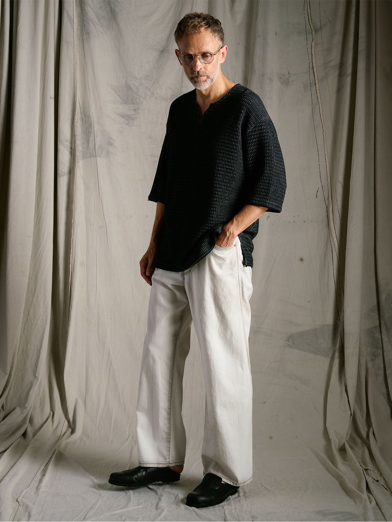 【予約品】textured knit key-neck H/S / ニットジャージー ハーフスリーブトップス / ブラック×グレー