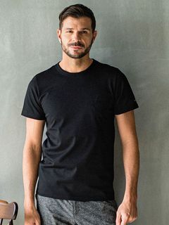 《予約品3月3日18：00締め》 ICON BASIC TEE / バックロゴTシャツ / ブラック