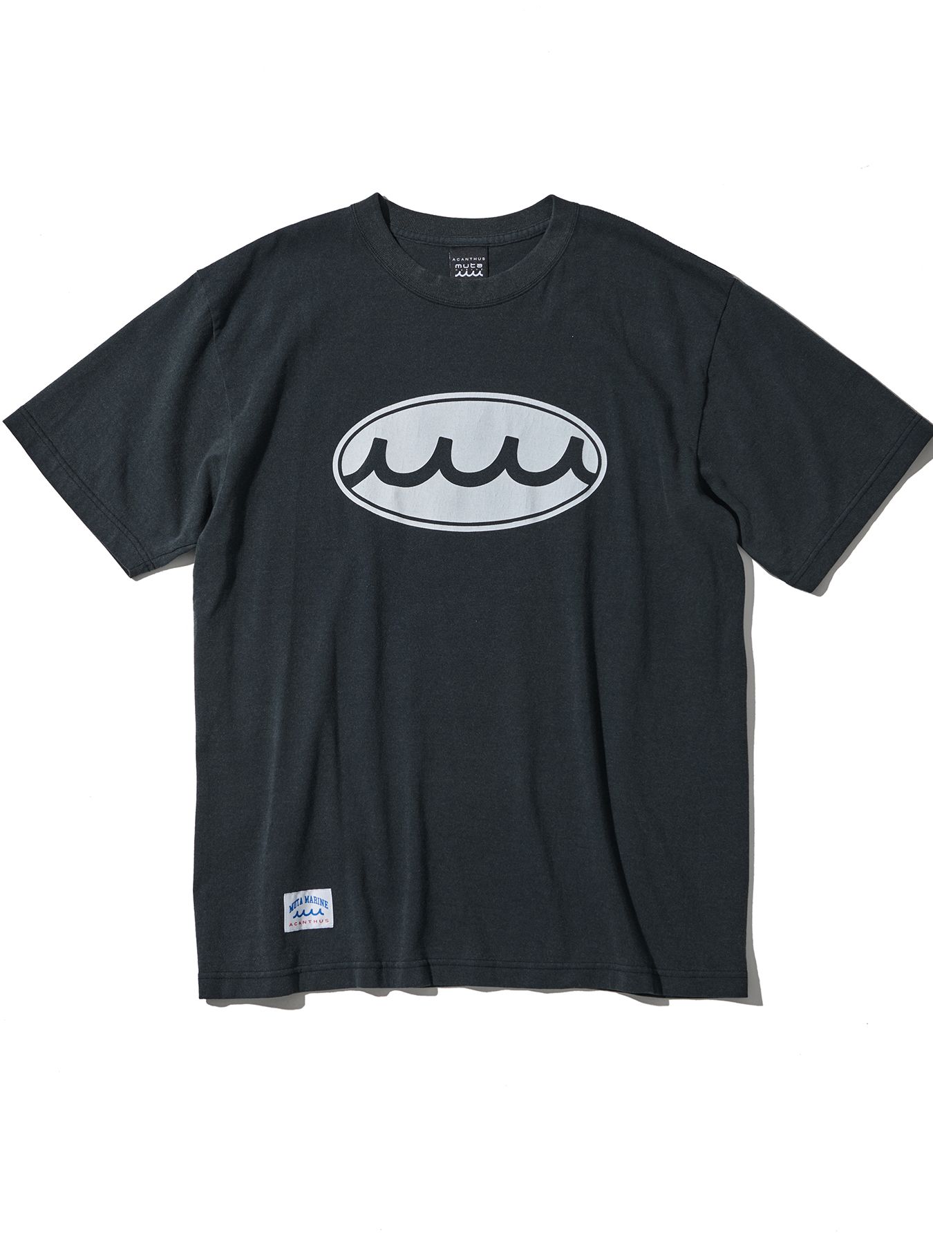 【予約品 10月9日(木) 締切】muta Aging Circle Logo Tee / Tシャツ / ブラック【Acanthus × muta MARINE】