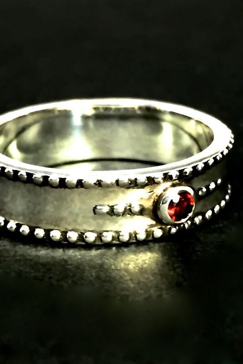 《受注生産》 STUD RING [S] with GARNET リング 【注文から3～4週間後入荷予定】
