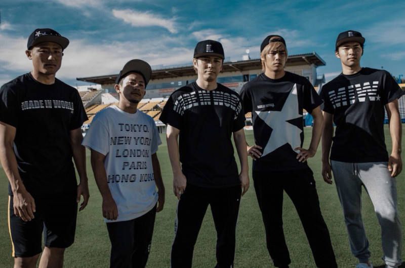 SNSを騒がす　このブランドからウェアライン始動 ロックバンド FLOW ボーカル KEIGOさん、柏レイソル所属 伊東純也選手 中川寛斗選手 中山雄太選手 今井智基選手　着用