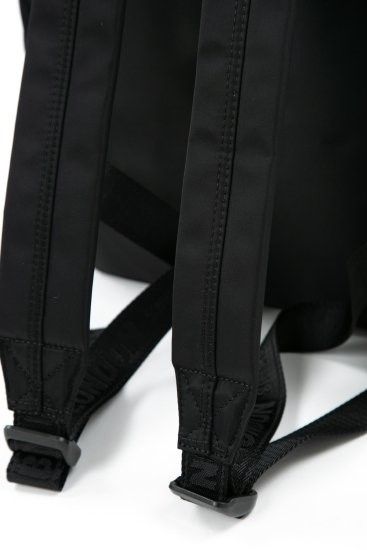 GOLD EAGLE NYLON BACKPACK / ブラック 【BOY LONDON】