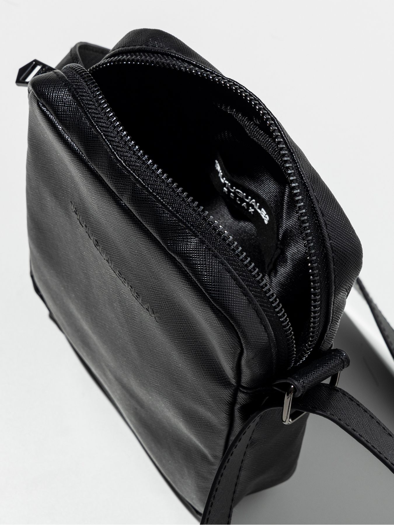 MINI SHOULDER POUCH / ブラック