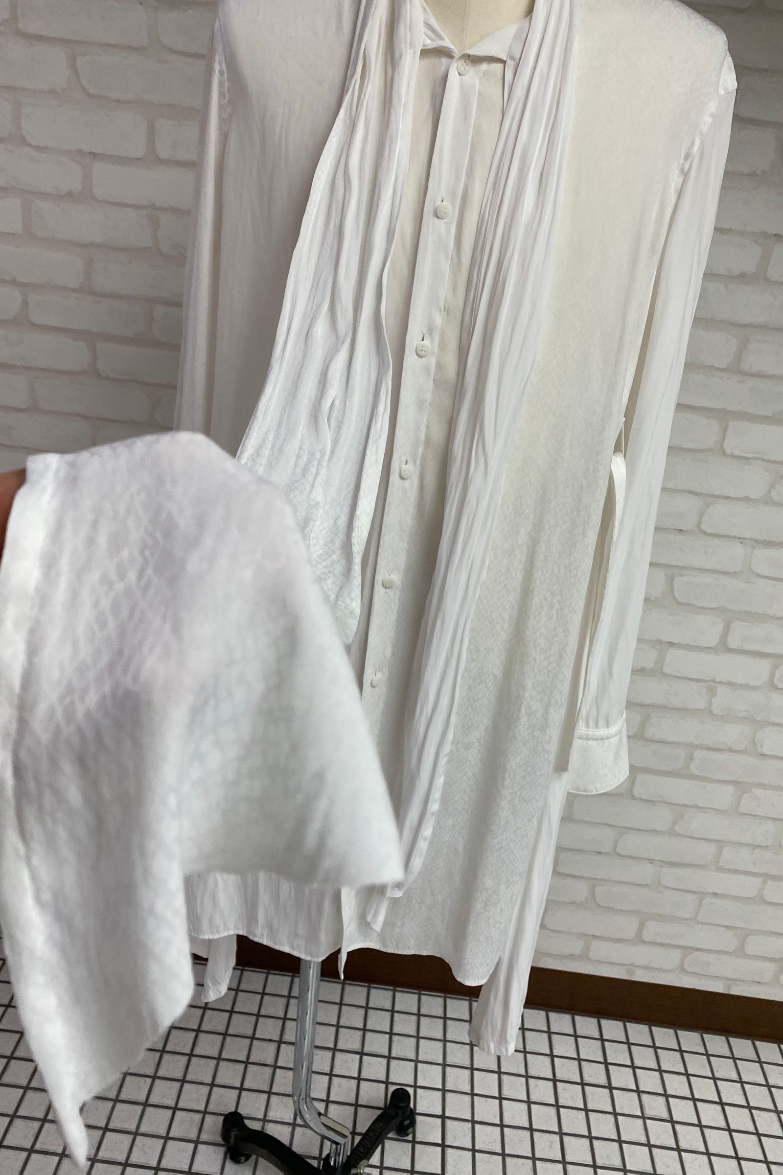 《予約品》 StoalFlareShirt / パイソン柄コンビホワイト 【kiryuyrik】 2023年2月以降入荷予定
