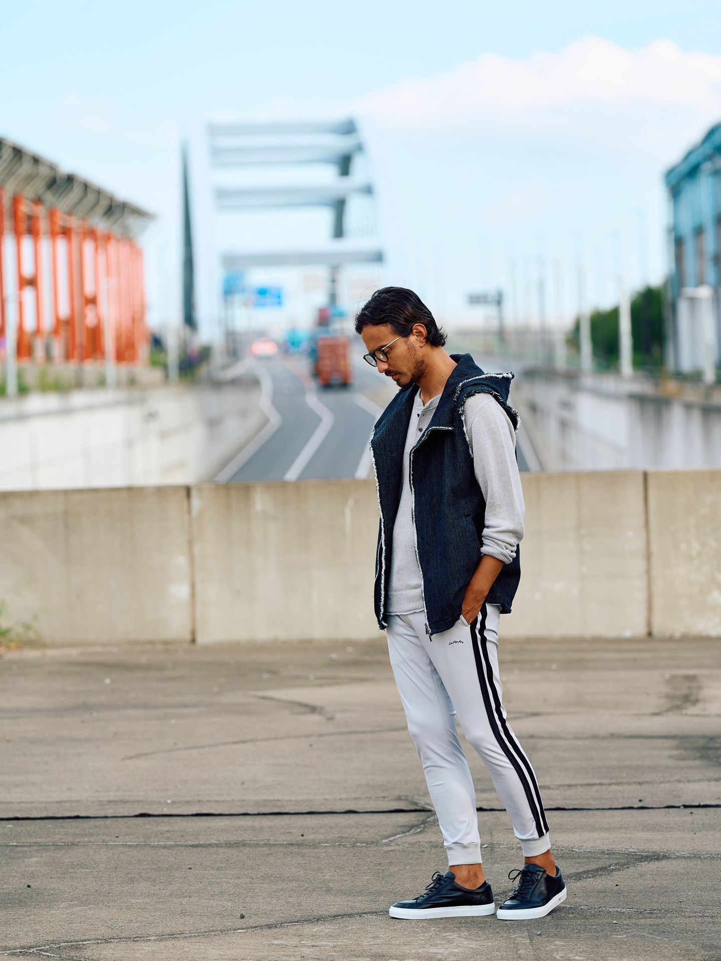 【予約品9月19日 10時締め】 line track pants  / トラックパンツ / ライトグレー