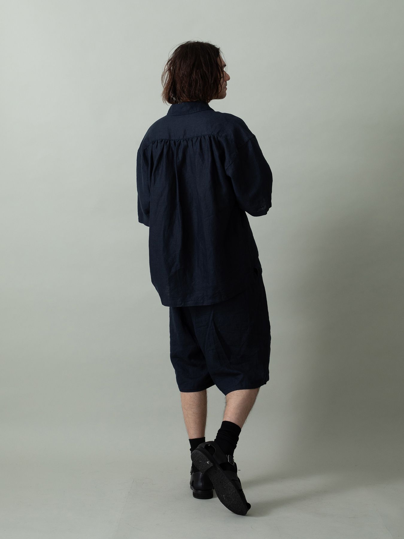 【予約品 2月1日(日) 締切】GATHERLINEN SHIRTS S/S / リネン 半袖シャツ / ネイビー