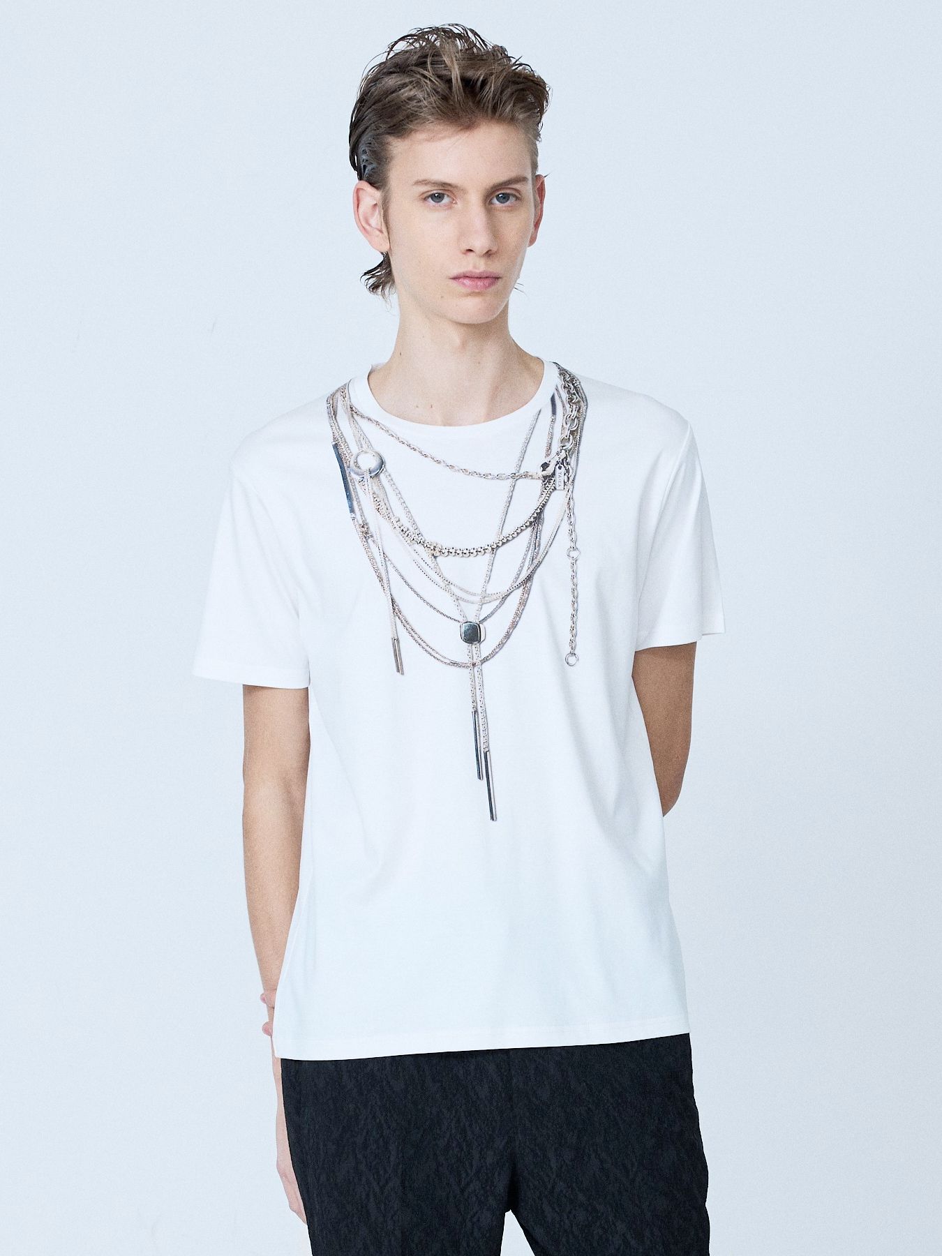 《YArKA × 5351》ネックレス プリント 半袖 Tシャツ / ホワイト【5351 POUR LES HOMMES】