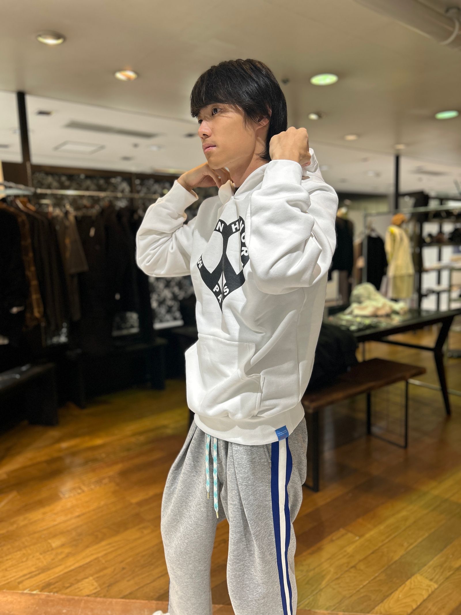 noahd Noam Hoodie ホワイト メゾンオノレ パリ