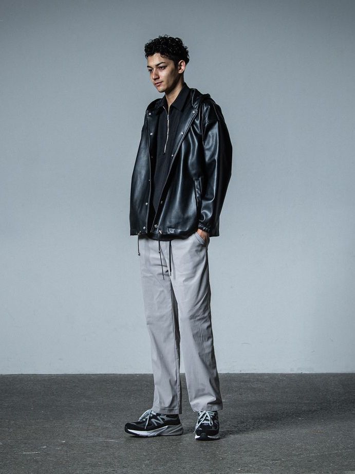 《予約品》 coach hoodie  / レザーコーチパーカー / ブラック