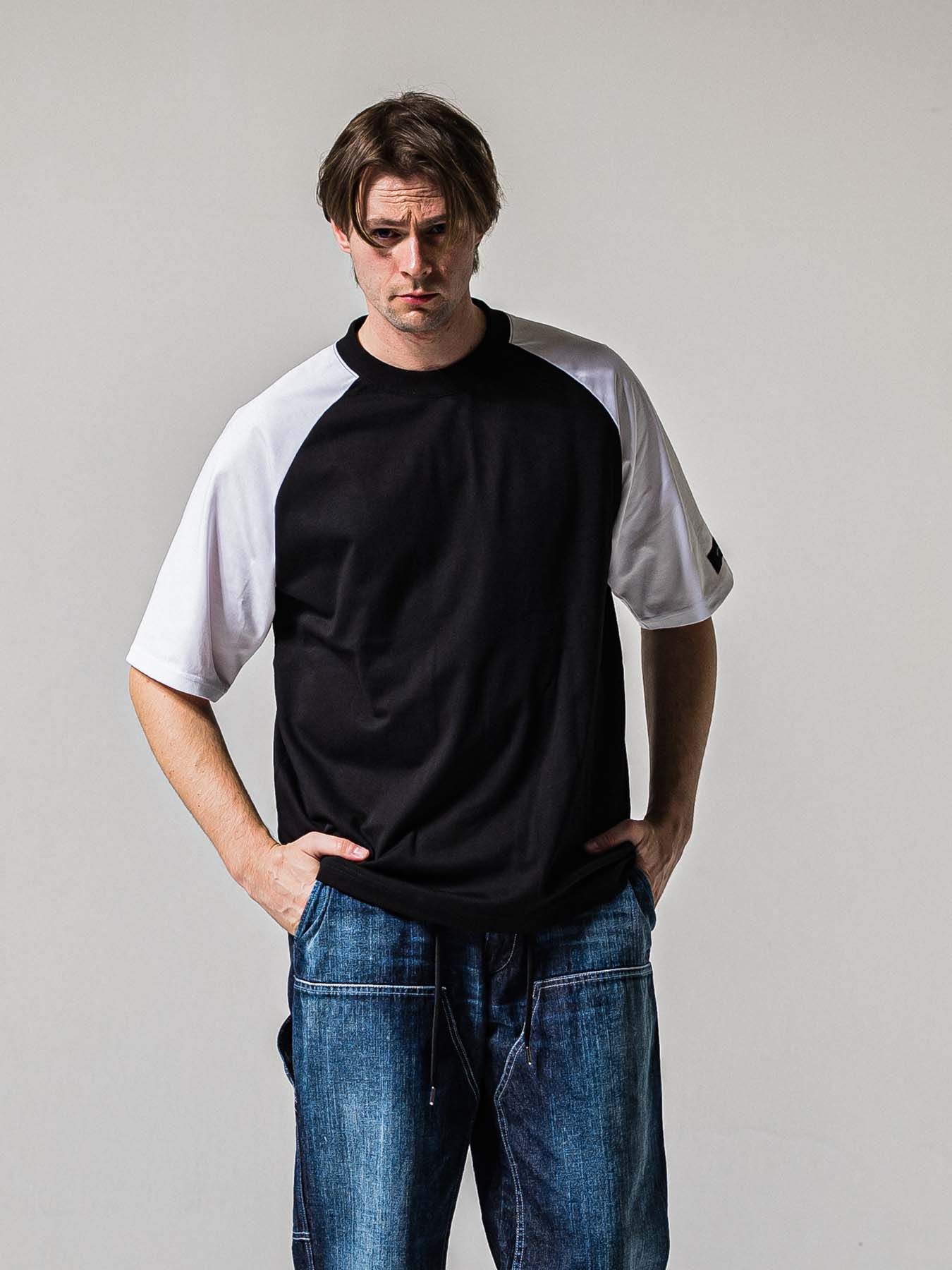 【予約品 11月16日(日) 締切】BACK RC RAGLAN OVER TEE / バックロゴ ラグランスリーブ オーバーTシャツ / ブラック×ホワイト