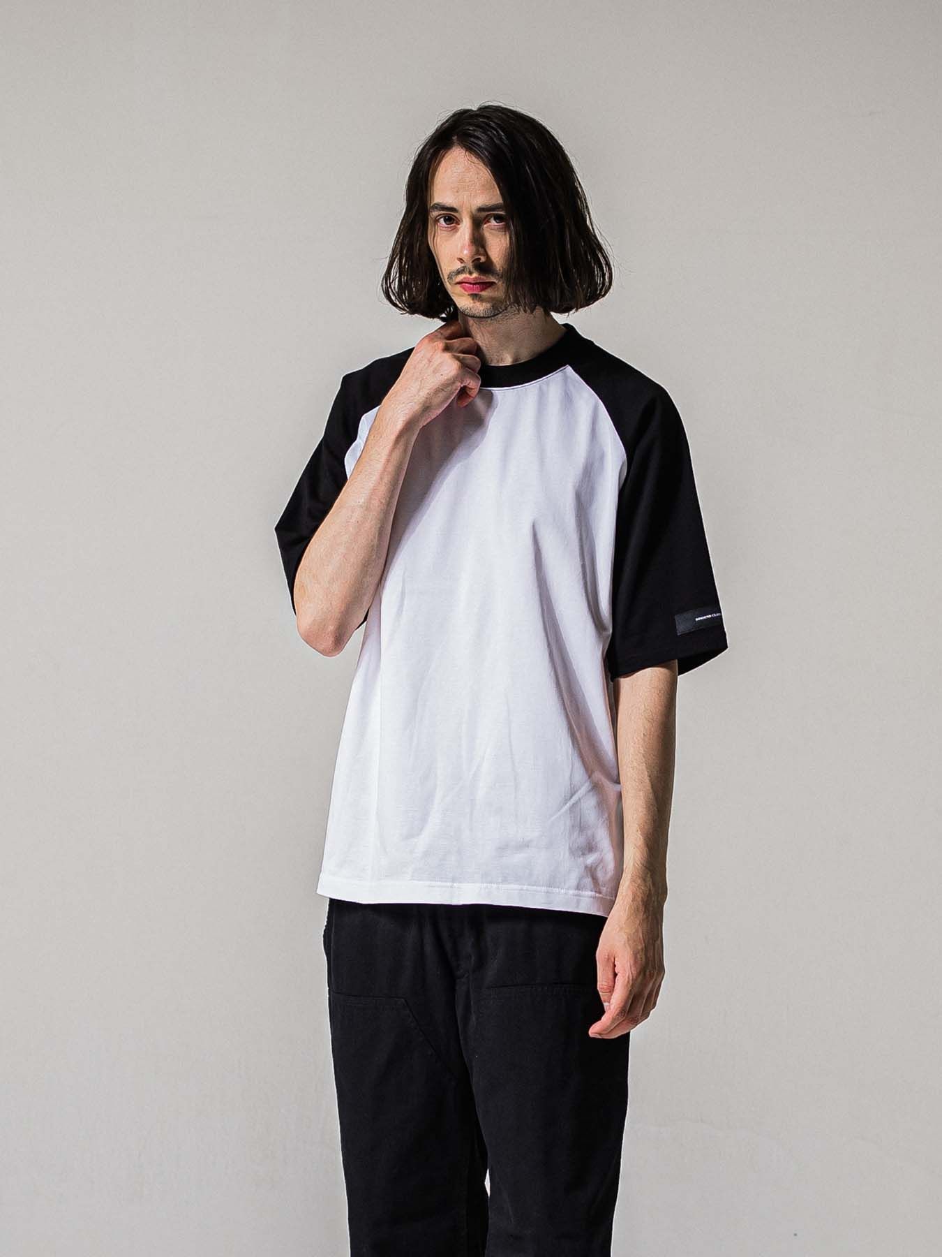 【予約品 11月16日(日) 締切】BACK RC RAGLAN OVER TEE / バックロゴ ラグランスリーブ オーバーTシャツ / ホワイト×ブラック