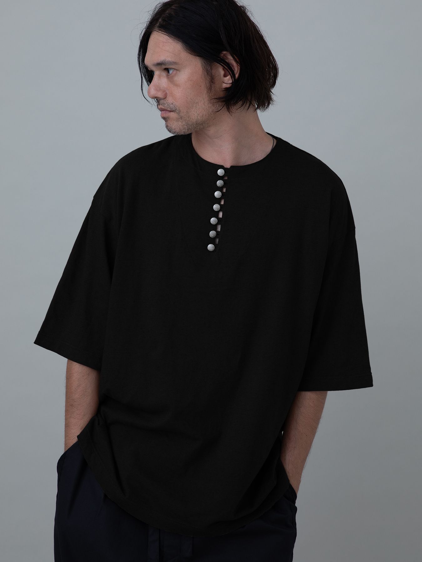 【予約品 11月23日(日) 締切】EUROHENRY / コットンリネン ヘンリーネック / BLACK