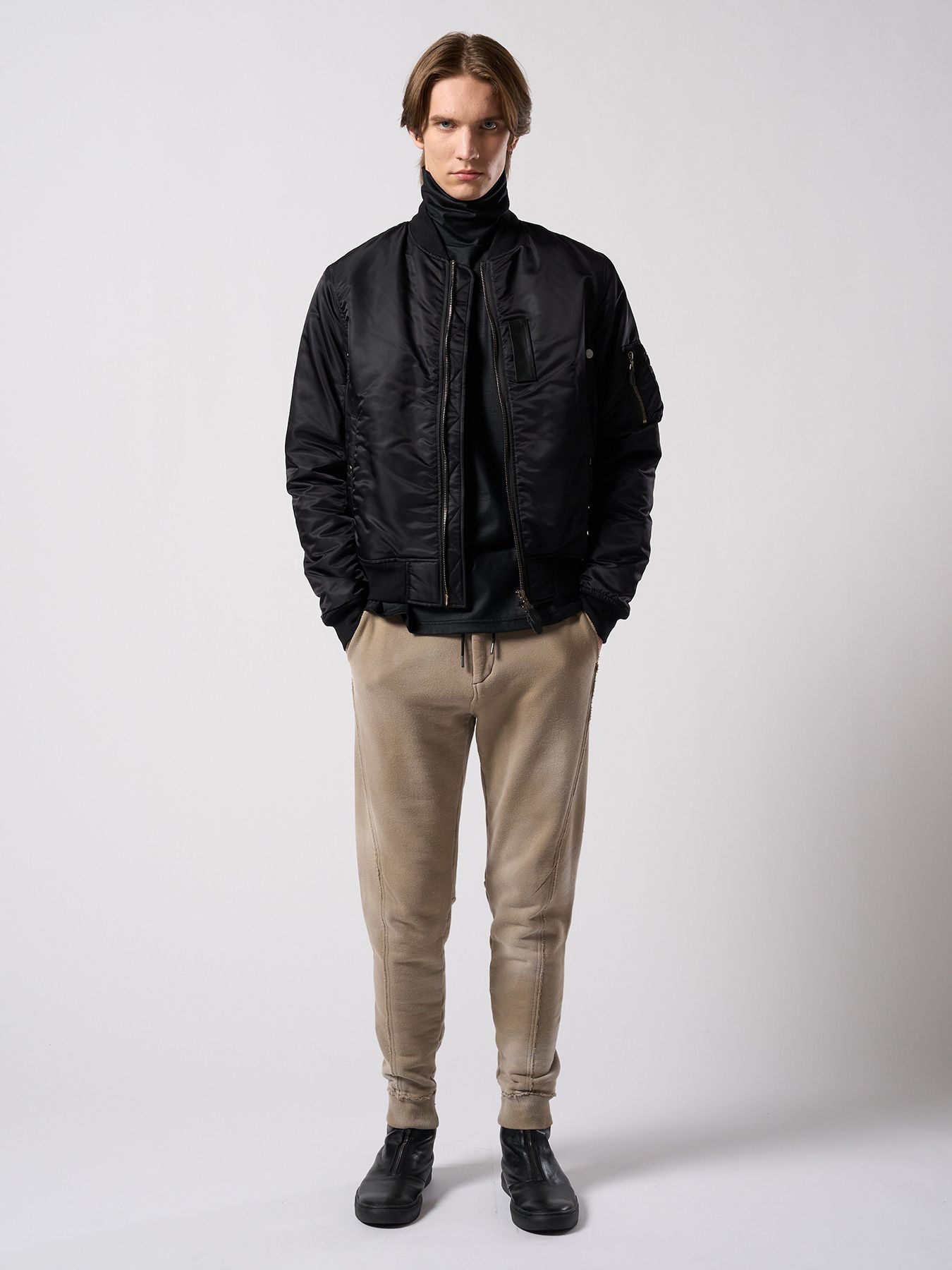 【予約品 4月19日(日) 18時締切】ex.comfy wool turtle  / メリノウールジャージー タートルネック / ブラック