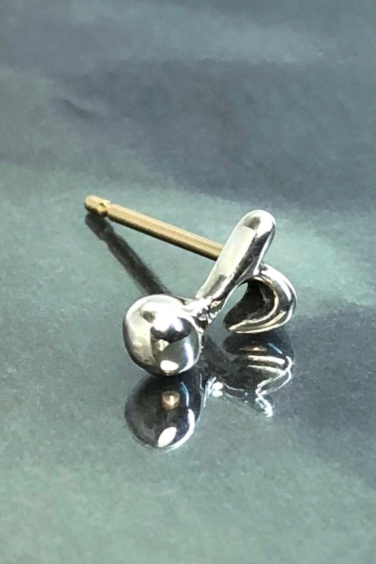 《受注生産》 NOTE STUD ピアス 【GOD SIZE】 注文から2～3週間後入荷予定