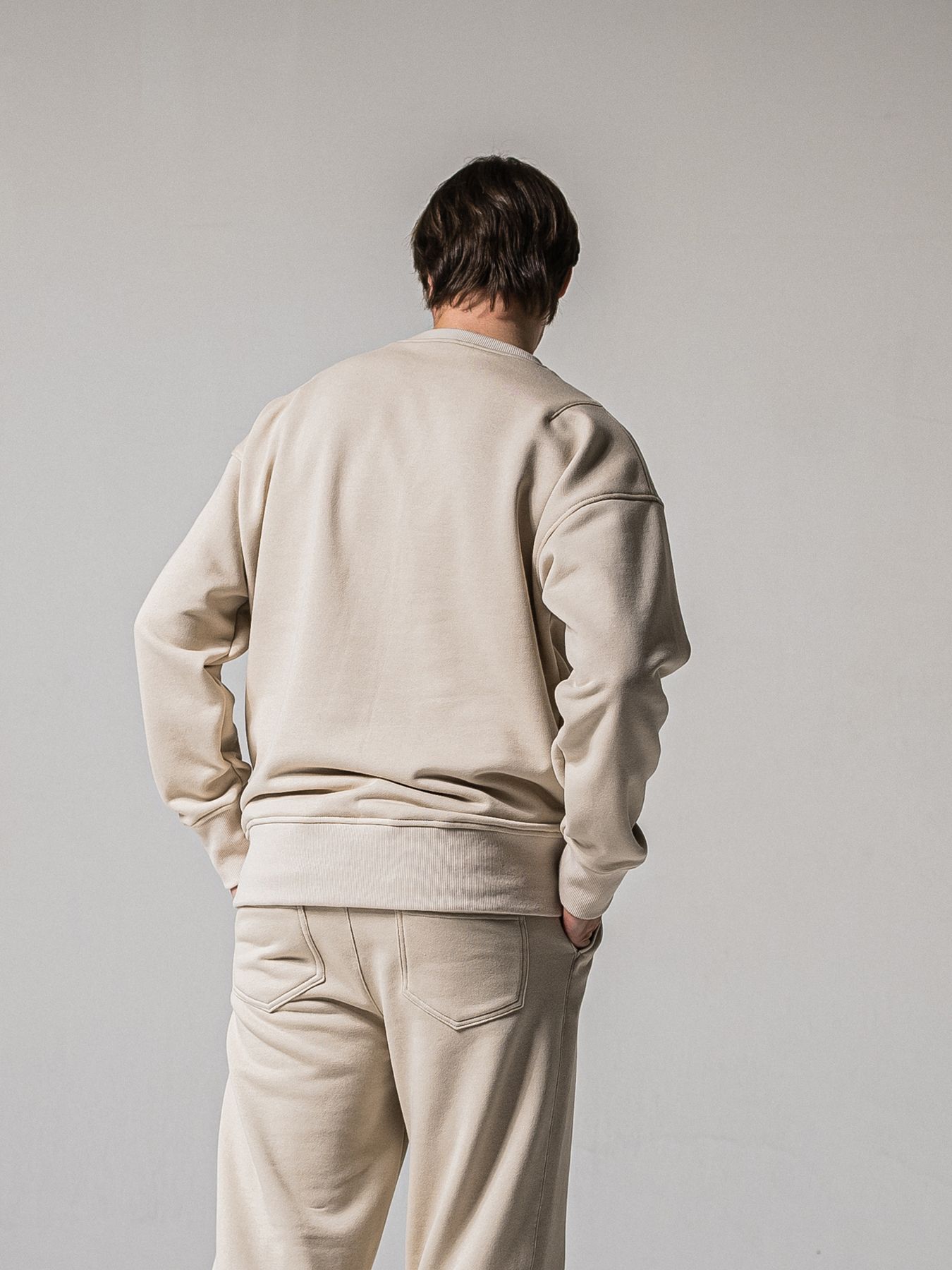 【予約品 11月16日(日) 締切】HF URAKE COLLEGE DROP TRAINER / 裏毛 カレッジロゴルーズ トレーナー / グレージュ