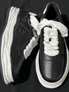 DISTORTED SOLE スニーカー / ブラックUSX-26008