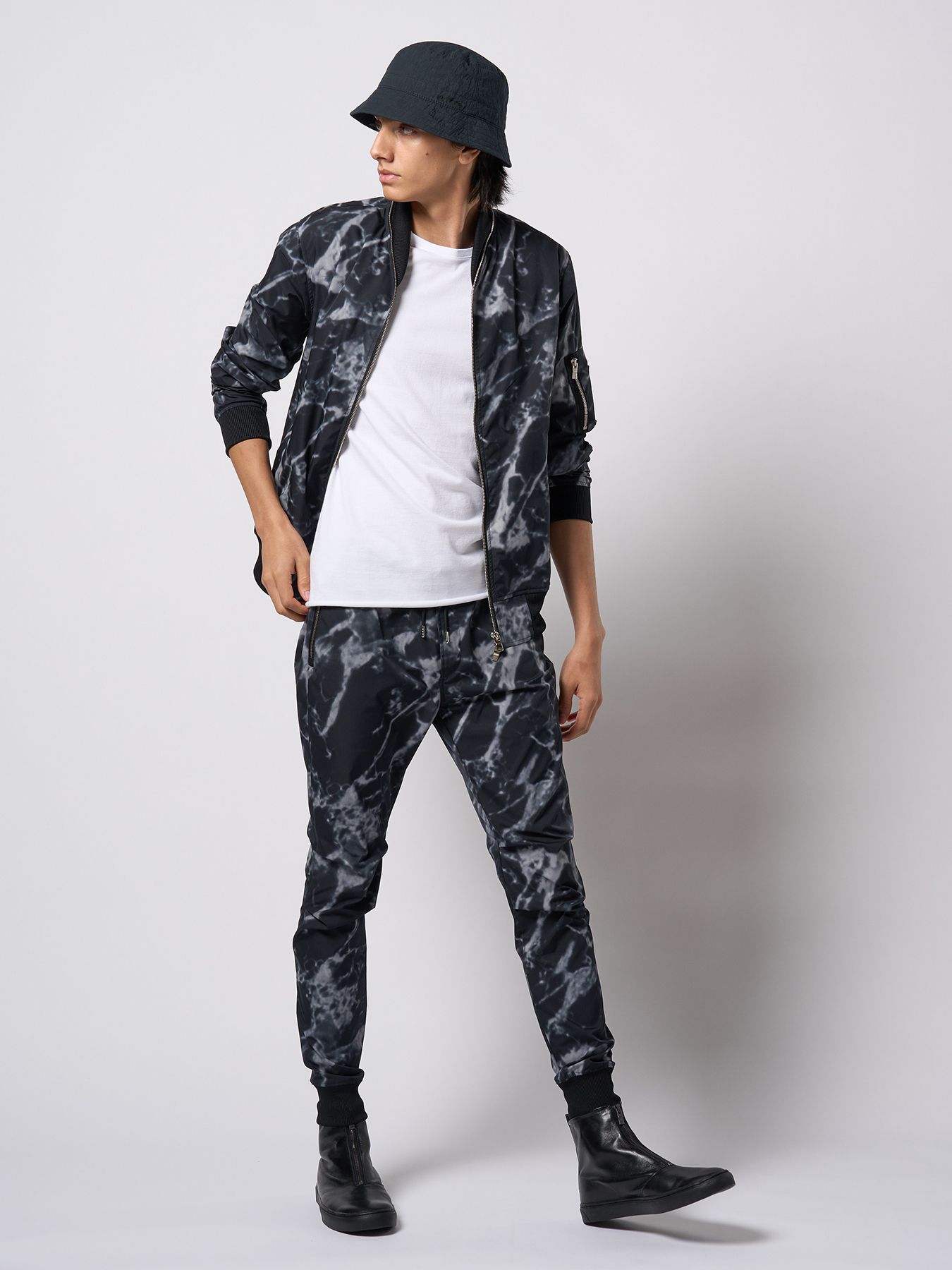 【予約品 9月23日(火) 締切】front zip bootie / フロントジップ ブーティー / ブラック