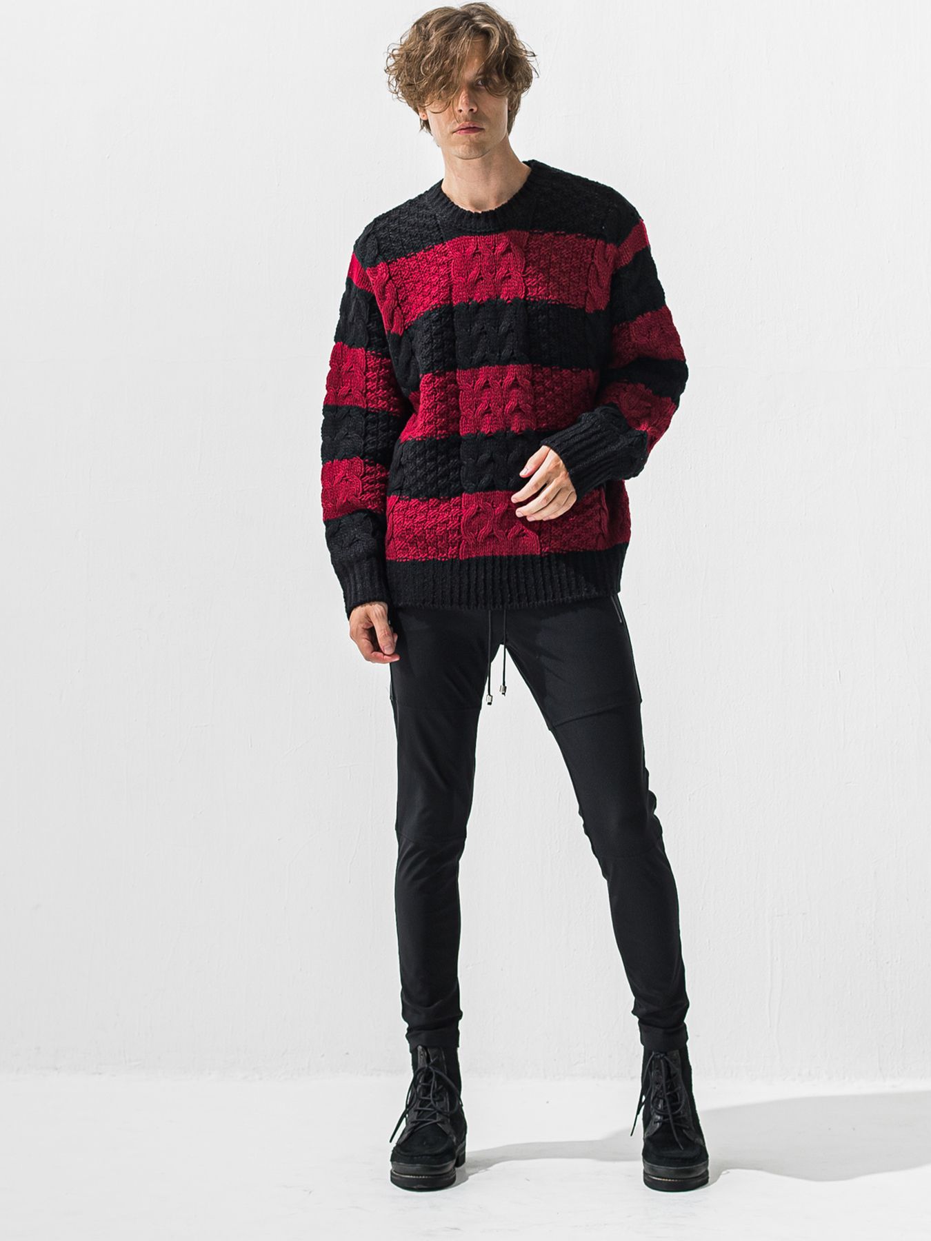 【予約品 9月6日(日) 締切】CABLE LAW SWEATER / ケーブル編みローゲージセーター / ブラック×レッド