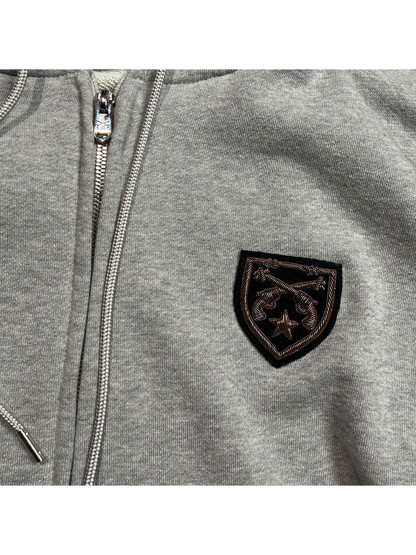 【予約品 8月10日(日) 締切 】ZARI WAPPEN HOODIE / ザリワッペン フーディー / ライトグレー