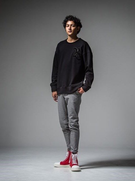 RC chenille velours fleece drop trainer / 裏起毛ロゴワッペントレーナー / ブラック 【RESOUND CLOTHING】