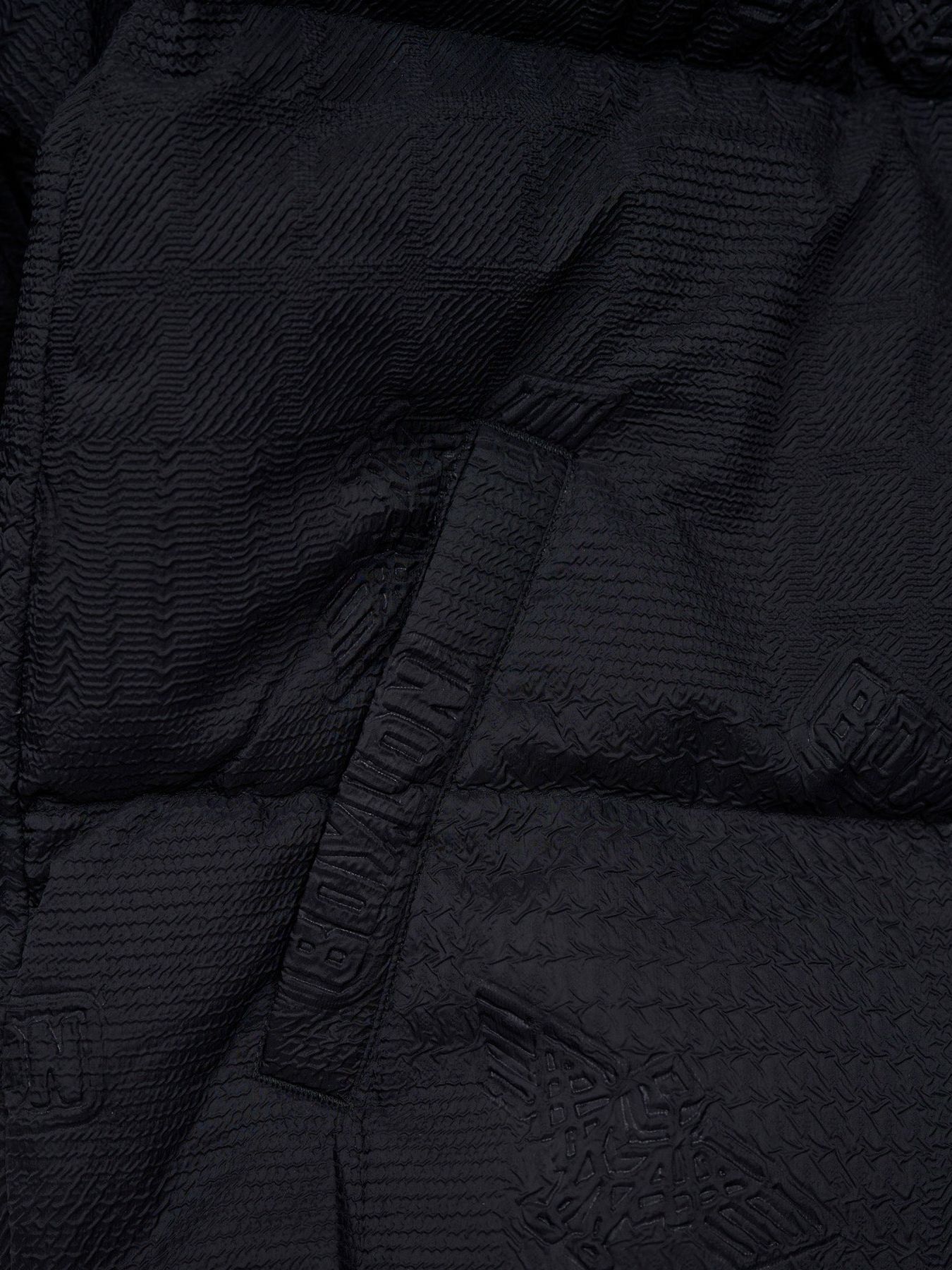 BOY LOGO EMBOSSING DOWN BLOUSON / ダウンブルゾン / ブラック