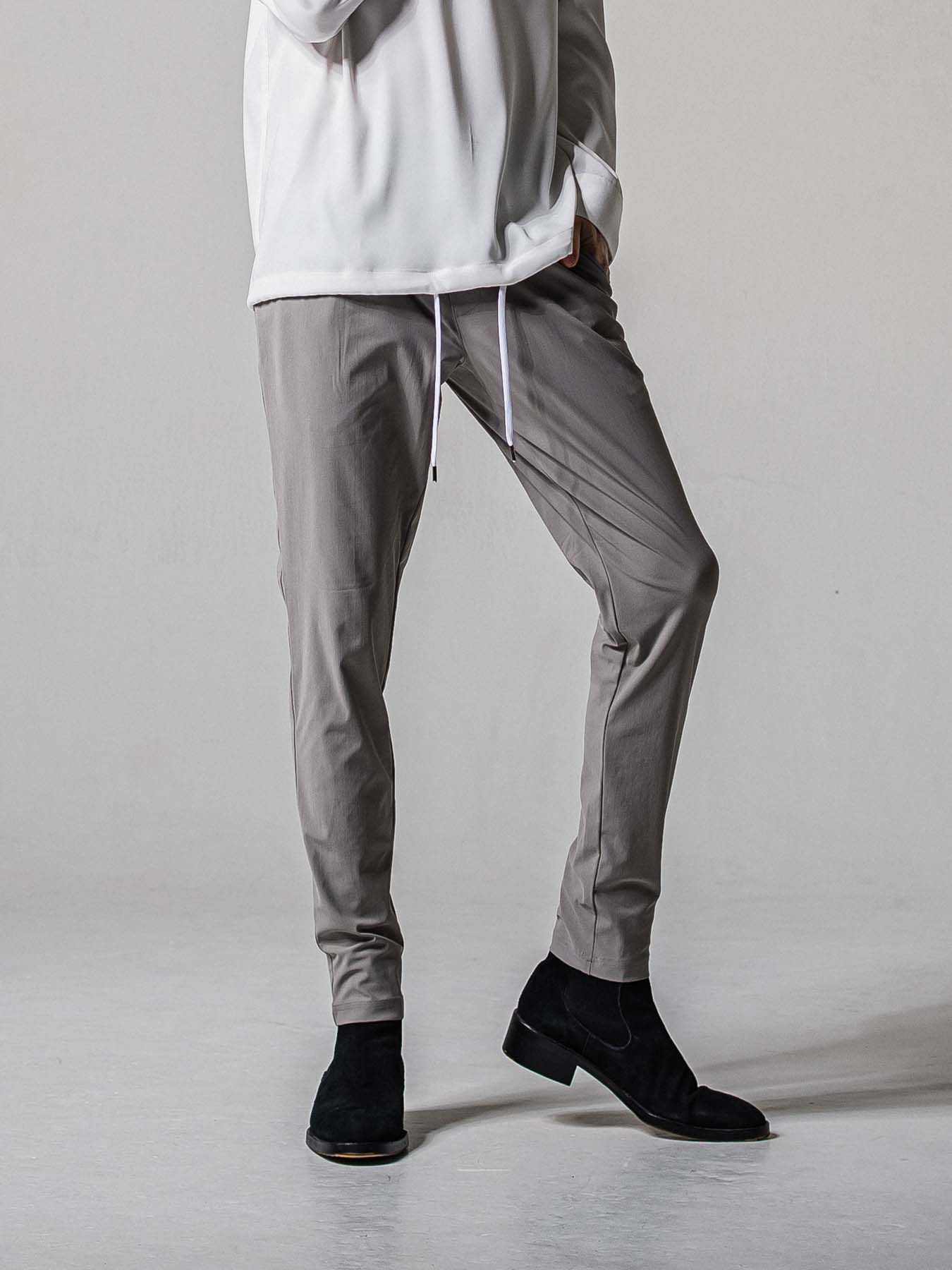 【予約品 11月16日(日) 締切】CHRIS EASY TUCK PANTS / スラックス イージーパンツ / グレー