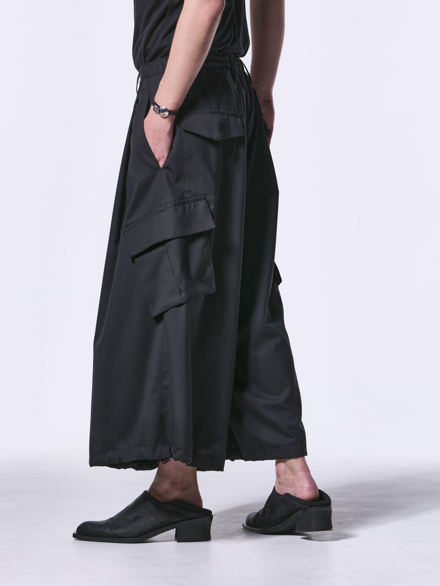 《予約品》 SharringWideTuckCargo / ワイドタックカーゴ / ブラック