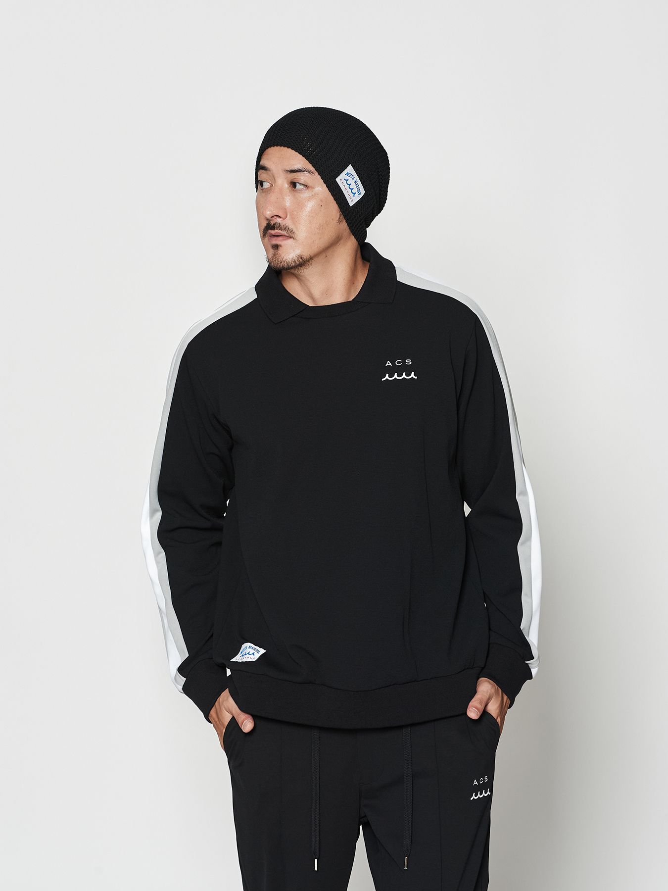 【予約品 10月9日(木) 締切】muta Polo Crewneck / 衿付スウェット / ブラック【Acanthus × muta MARINE】