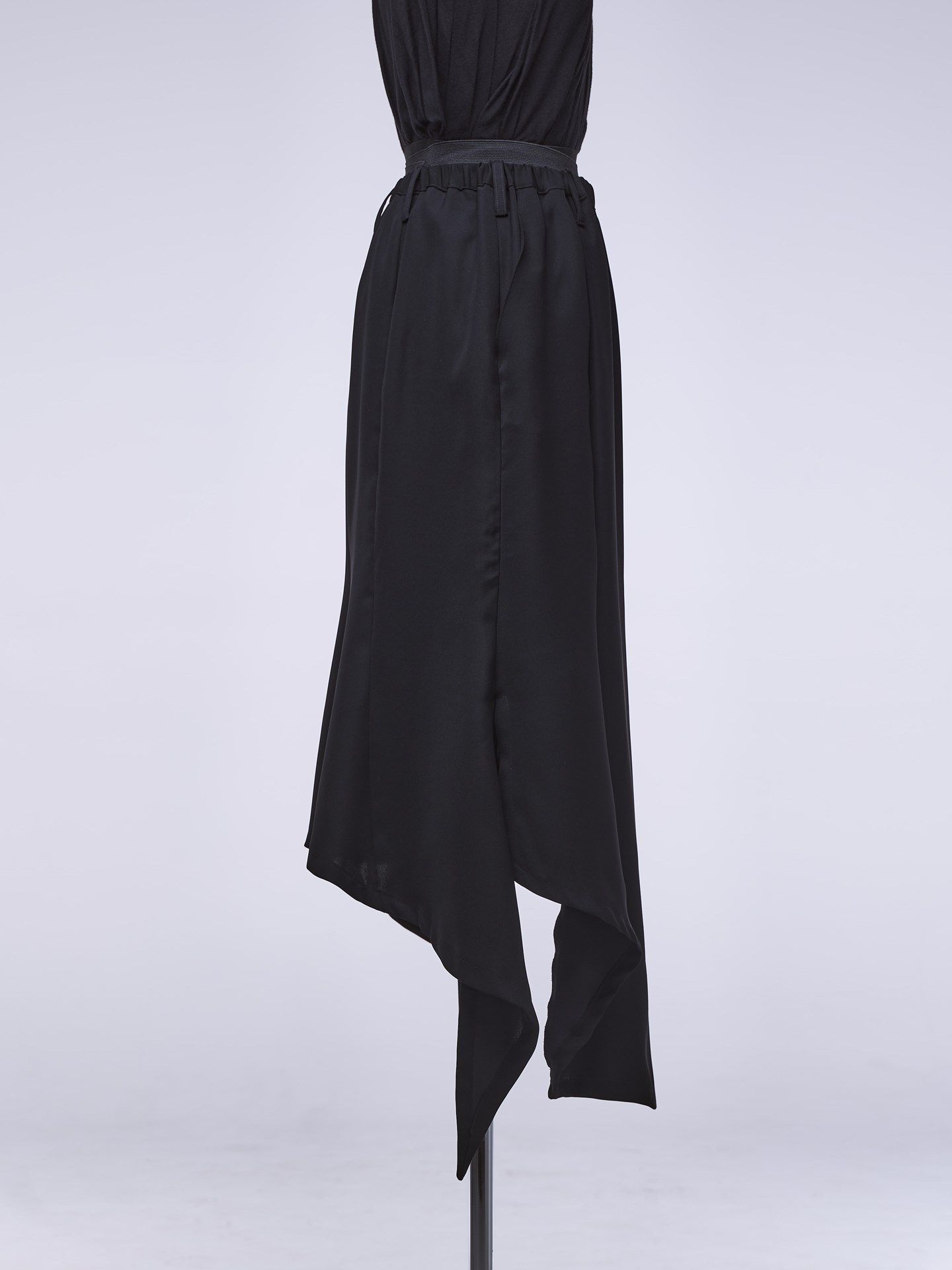 《予約品》 FlareMermaidSkirt / フレアマーメイドスカート / ブラック 【THE ONENESS】