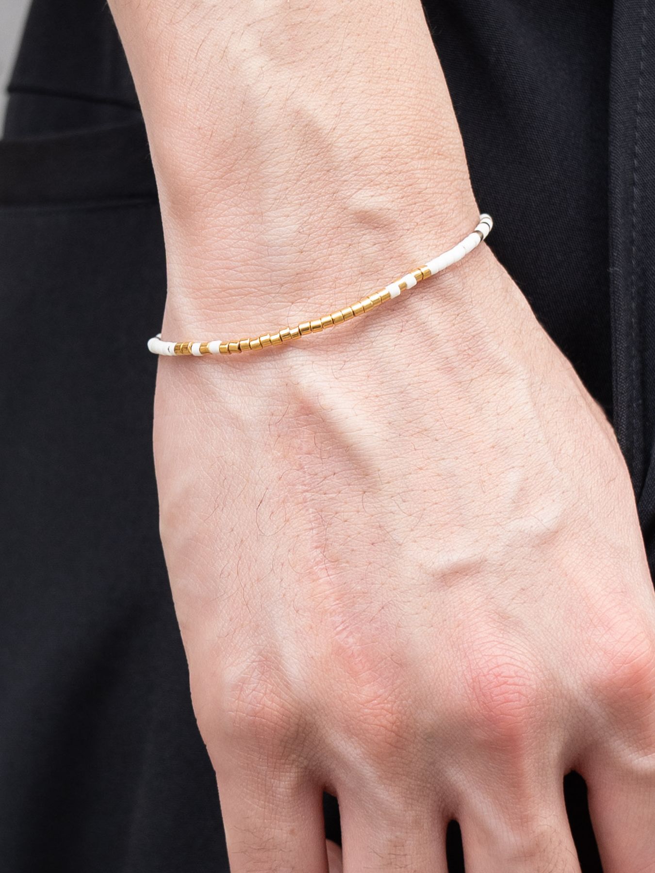 《予約品》 BEADS BRACELET / ブレスレット / ホワイト・ゴールド 【Iroquois.SENTI】