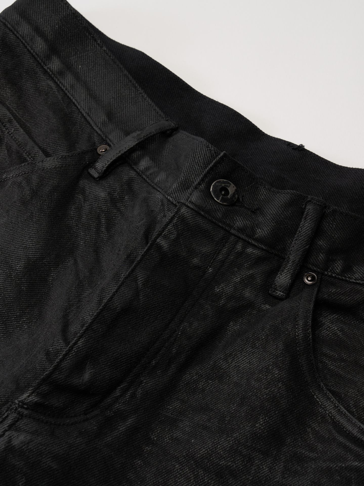 【予約品】 tight straight selvedge denim(oild) / デニム / コーティングブラック